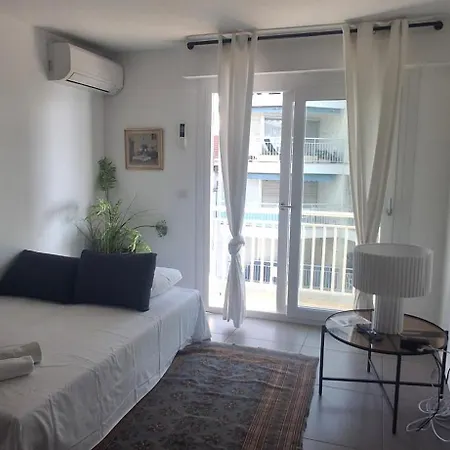 Le Palm Apercu Avec Balcon Et Proche Des Plages * Cannes
